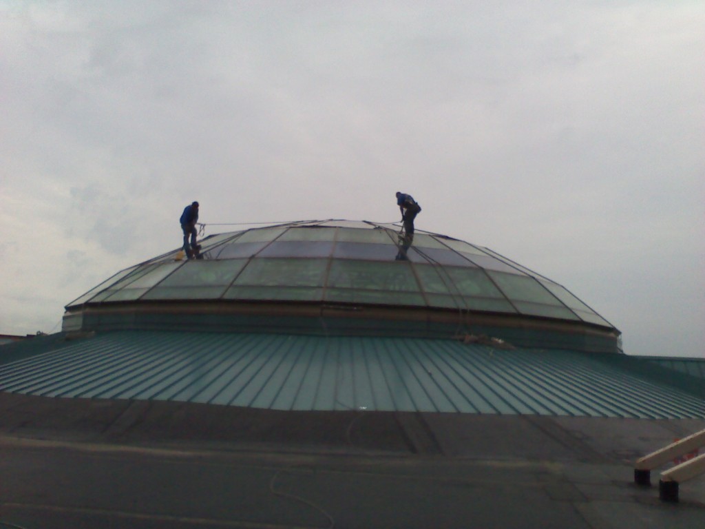 Commercial Interior Exterior Window Cleaning Services in